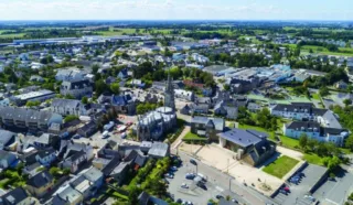  LOCAL COMMERCIAL DE 130 M² A NOYAL SUR VILAINE