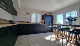 Maison 6 pièce(s)