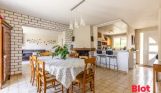 Maison 6 pièce(s)