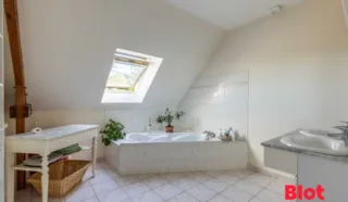 Maison 6 pièce(s)