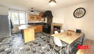 Maison 5 pièce(s)