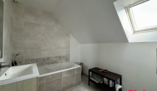 Maison 4 pièce(s)