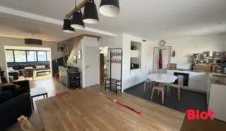 Maison 8 pièce(s)