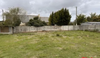 Terrain 402m²