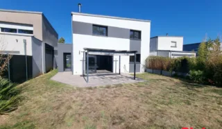 Maison 6 pièce(s)