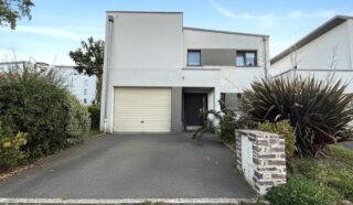 Maison 6 pièce(s)