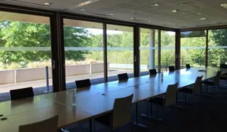  Bâtiment tertiaire  3 829 m² NANTES EST
