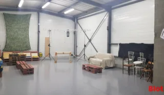  LOCAL D'ACTIVITES NANTES SUD 190 m²