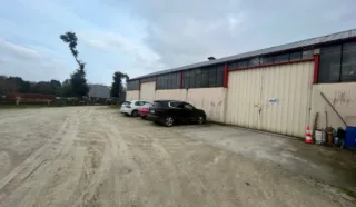  LOCAL D'ACTIVITES SAINT-ARMEL 860 m²