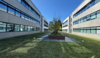  BUREAUX 5 438 M² SAINT HERBLAIN