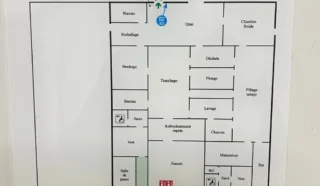  BÂTIMNT D'ACTIVITES ERCE-PRES-LIFFRE 1300 m²