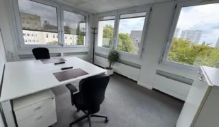  BUREAUX 141 M² NANTES