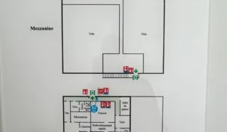  BÂTIMNT D'ACTIVITES ERCE-PRES-LIFFRE 1300 m²