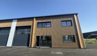  LOCAUX D'ACTIVITÉS 349 M² VIGNEUX DE BRETAGNE