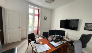  BUREAUX 635 M² NANTES