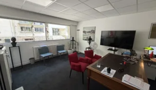  BUREAU 184 M² HAUTS PAVES