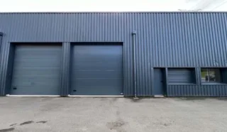  EN EXCLUSIVITE CELLULES D'ACTIVITES CREVIN 389 m²