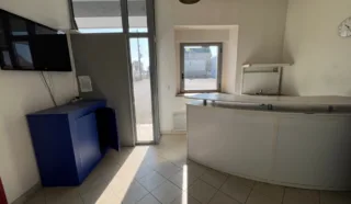  LOCAL D'ACTIVITES SERVON-SUR-VILAINE 910 m²