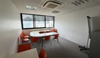  BUREAUX 216 m² RENNES