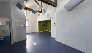  BUREAUX 137 m² BETTON