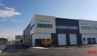  LOCAUX D'ACTIVITÉS 470 M² CARQUEFOU