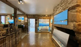  LOCAUX COMMERCIAUX AVEC HABITATION DINAN 178 m²
