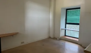  BUREAUX/COMERCE 263 m² CHARTRES DE BRETAGNE