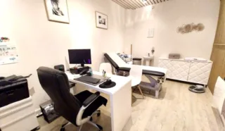 LOCAUX COMMERCIAUX SAINT-MALO 47 m²