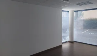  BUREAUX 80 m² QUIMPER