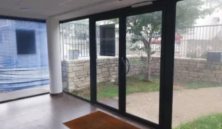  BUREAUX 80 m² QUIMPER