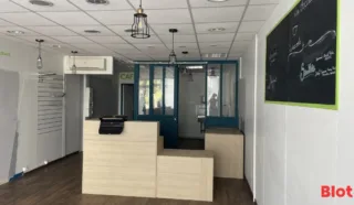  LOCAUX COMMERCIAUX 78 M² HERBIGNAC