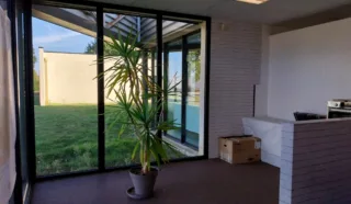  BUREAUX / LOCAUX COMMERCIAUX LANVALLAY 341 m²