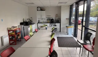  Local d'activités 3.000 m² RENNES SUD