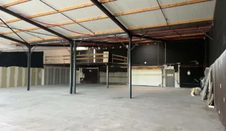  LOCAUX D'ACTIVITES / COMMERCIAUX LA-CHAPELLE-DES-FOUGERETZ 453 m²