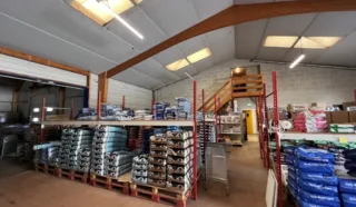  LOCAL D'ACTIVITES BAIN DE BRETAGNE 550 m²