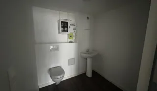 LOCAUX COMMERCIAUX 53 M² TREILLIERES