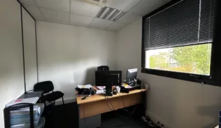  BUREAUX 162 M² CARQUEFOU