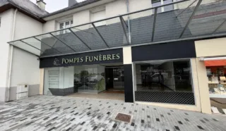  LOCAL COMMERCIAL 125 m² BRUZ