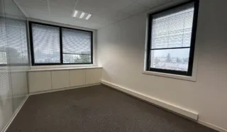  BUREAUX 197 M² SAINT HERBLAIN