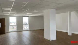  BUREAUX 284 m² SAINT NAZAIRE