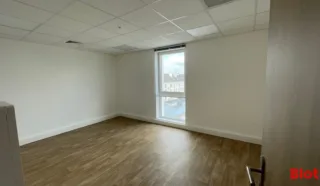  BUREAUX 284 m² SAINT NAZAIRE