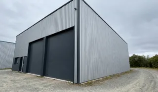  LOCAUX D'ACTIVITÉS 462 M² BOUAYE