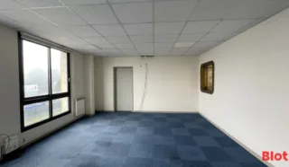  BUREAUX 414 M² SAINT NAZAIRE