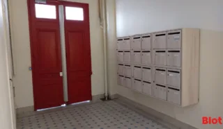  À VEDNRE BUREAUX 75 M² NANTES