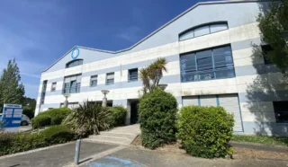 BUREAUX 90 m² LORIENT