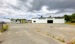  BATIMENT D'ACTIVITES 380 m² QUIMPERLE