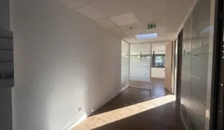  BUREAUX 237 M² NANTES