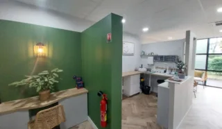  LOCAL COMMERCIAL PLOEREN 62 m²