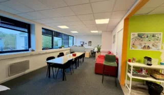  BUREAUX 117 m² ST GREGOIRE