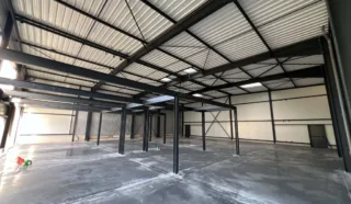  LOCAL D'ACTIVITES BEDEE 420 m²